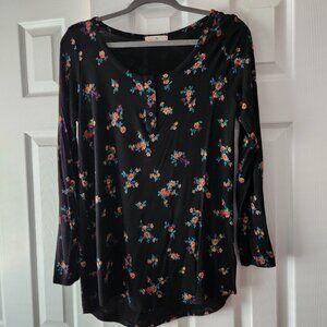 Long Sleeve Scoop Neck Henley Style Tee Shirt Black Floral